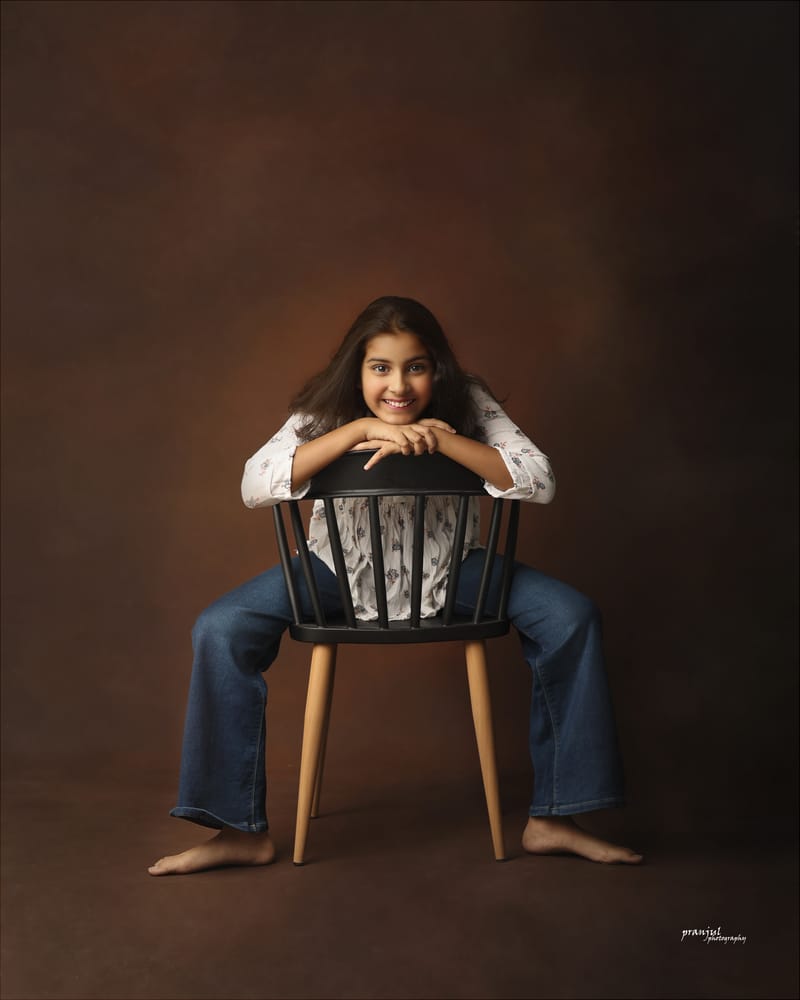 Kids photoshoot with playful expressions