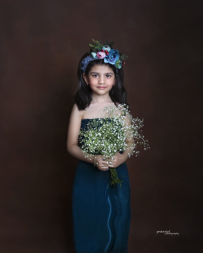 Kids photography with creative prop styling