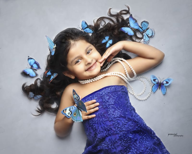 Kids studio portrait with vibrant colors